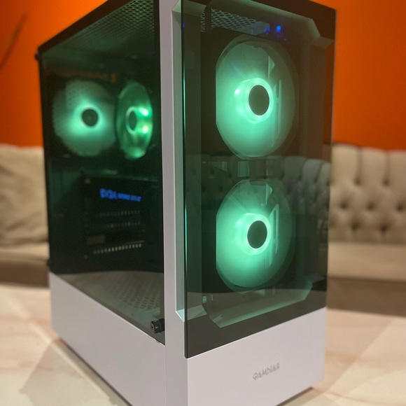 Gaming PC! i7 3.4Ghz, 16Gb Ram, GTX 1070, Plays games at High settings! - Picture 11 of 12